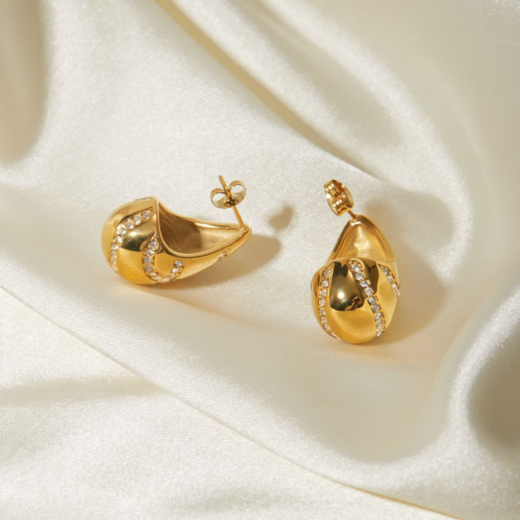 Freya Teardrop Earrings
