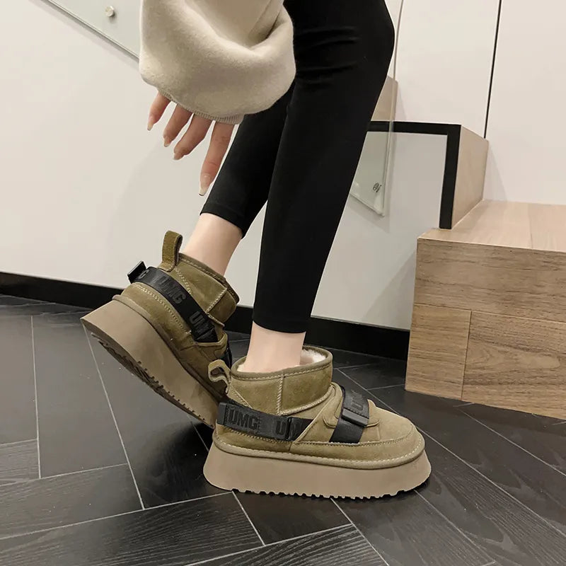 U.M.G Fluffy Boots